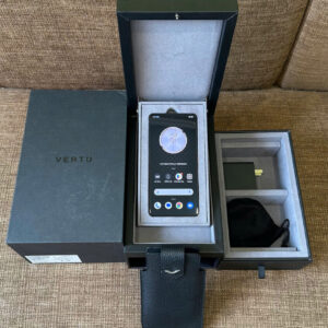 Điện thoại metavertu 2 generation da cá sấu xanh 99% chính hãng